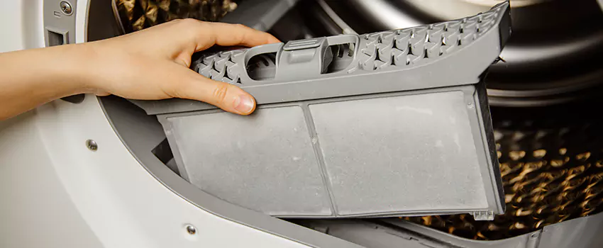 Signs Of A Clogged Dryer Lint Trap in Camden, New Jersey